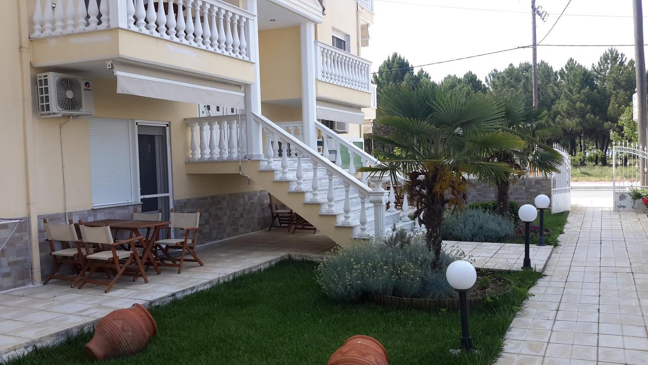 Irini Apartments Керамоти Экстерьер фото