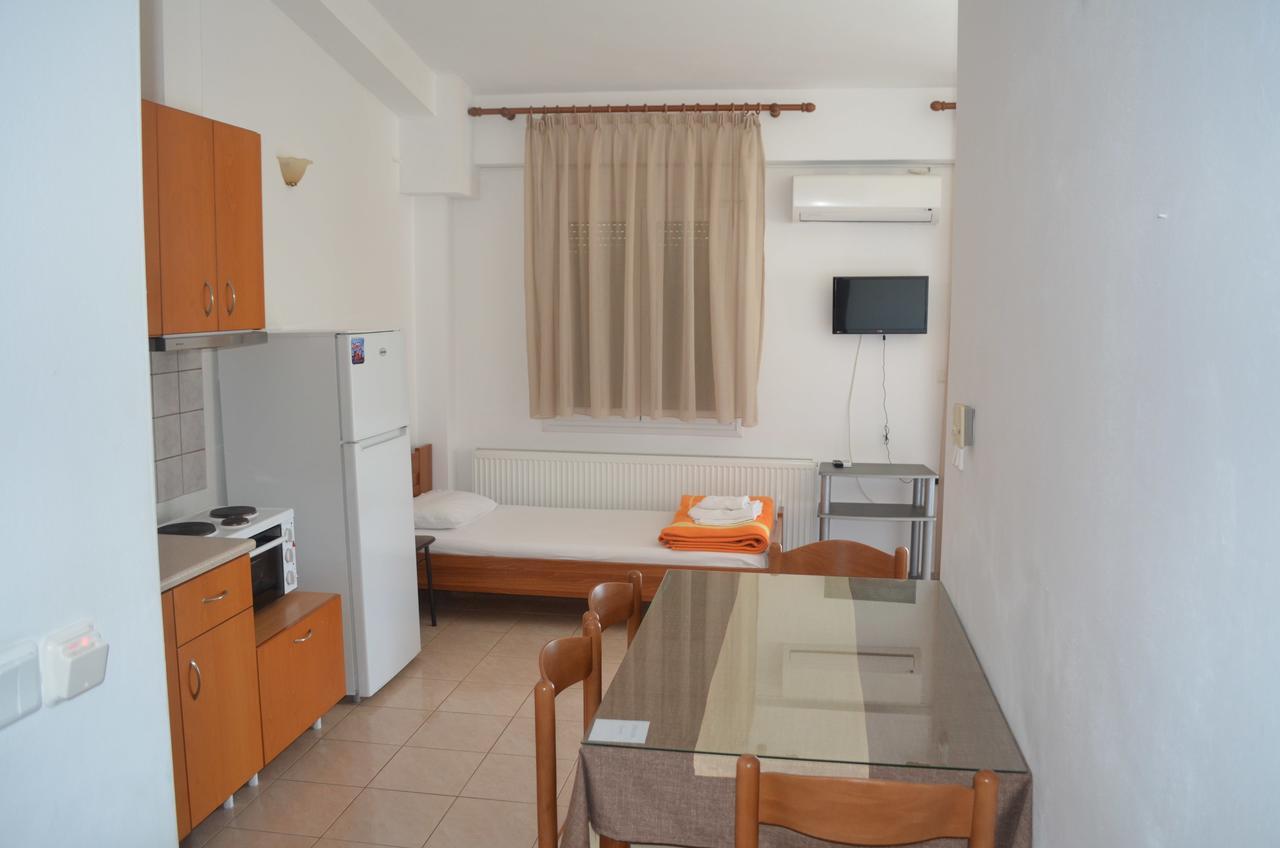 Irini Apartments Керамоти Экстерьер фото